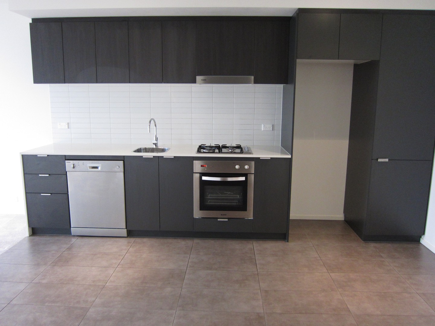27/801 Bourke Street, Docklands, VIC 3008, Docklands - Thumbnail 3