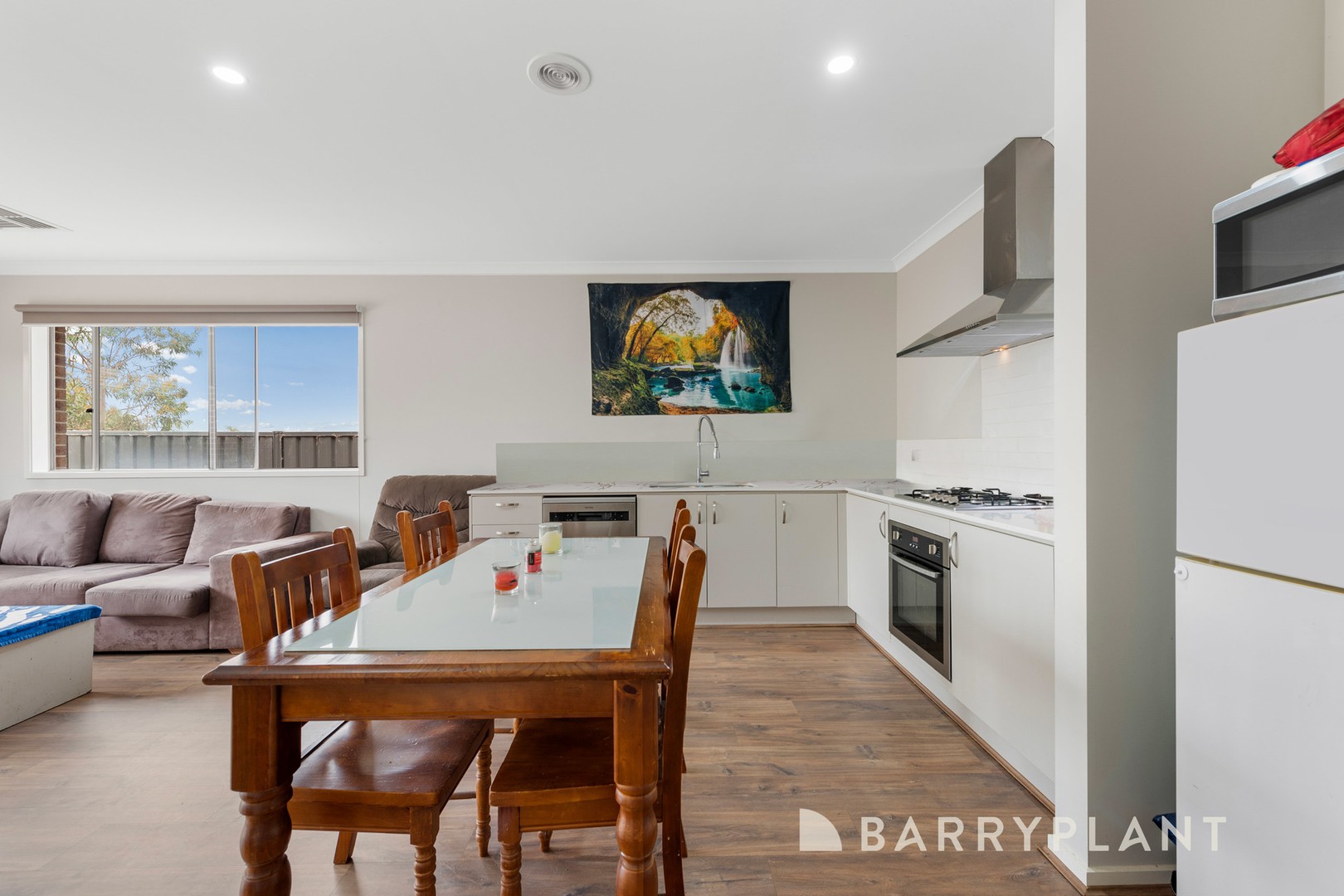 27 Abbeygate Drive, Werribee, VIC 3030, Werribee - Thumbnail 5