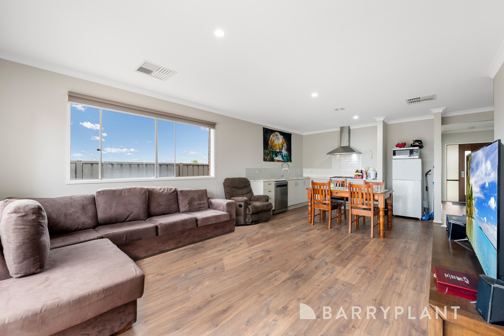 27 Abbeygate Drive, Werribee, VIC 3030, Werribee - Thumbnail 8