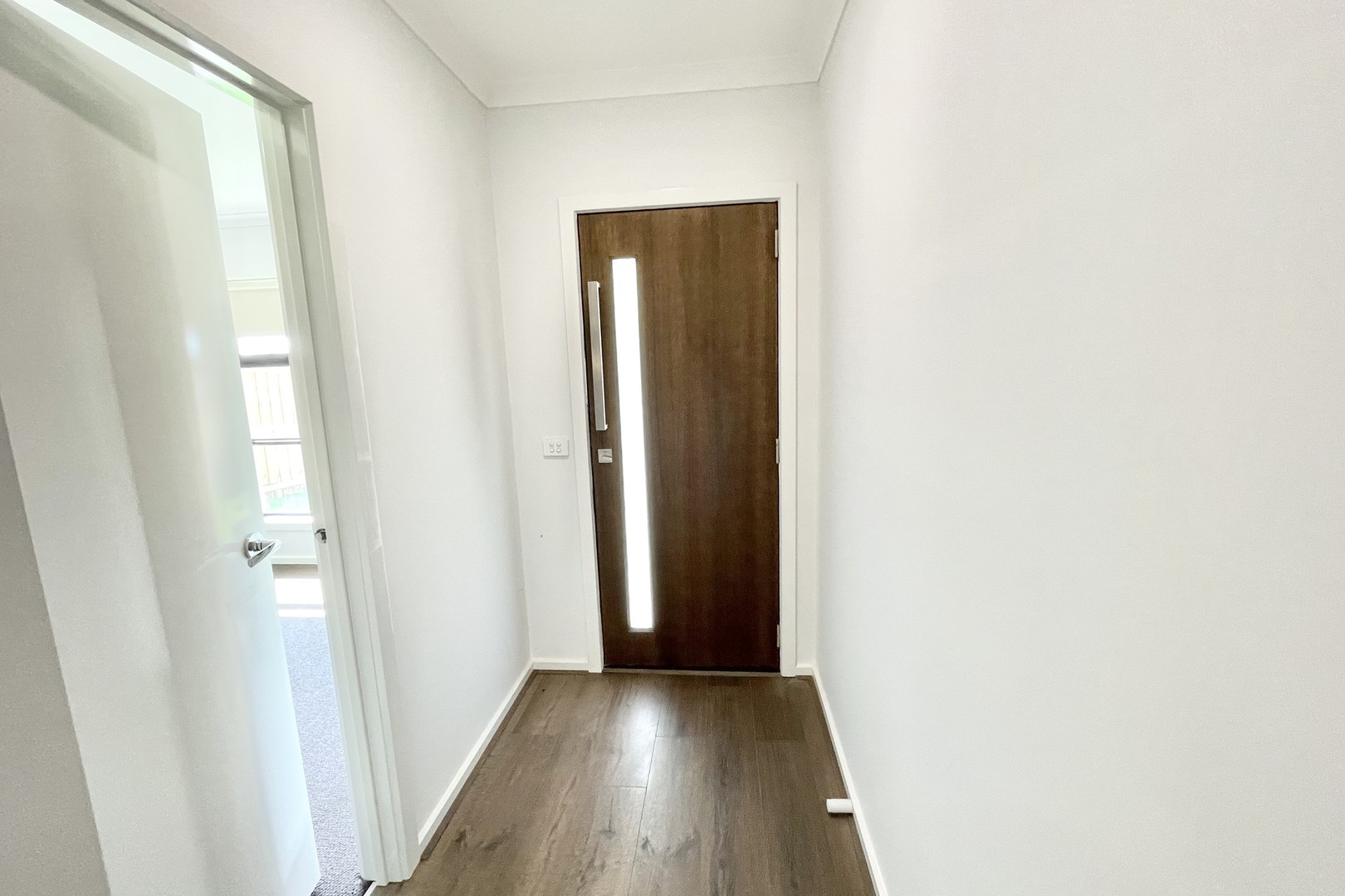 27 Anna Road, Fraser Rise, VIC 3336 - Thumbnail 1 - 30/04/2025