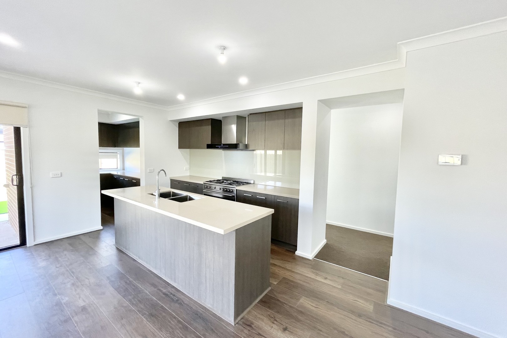 27 Anna Road, Fraser Rise, VIC 3336, Fraser Rise - Thumbnail 8