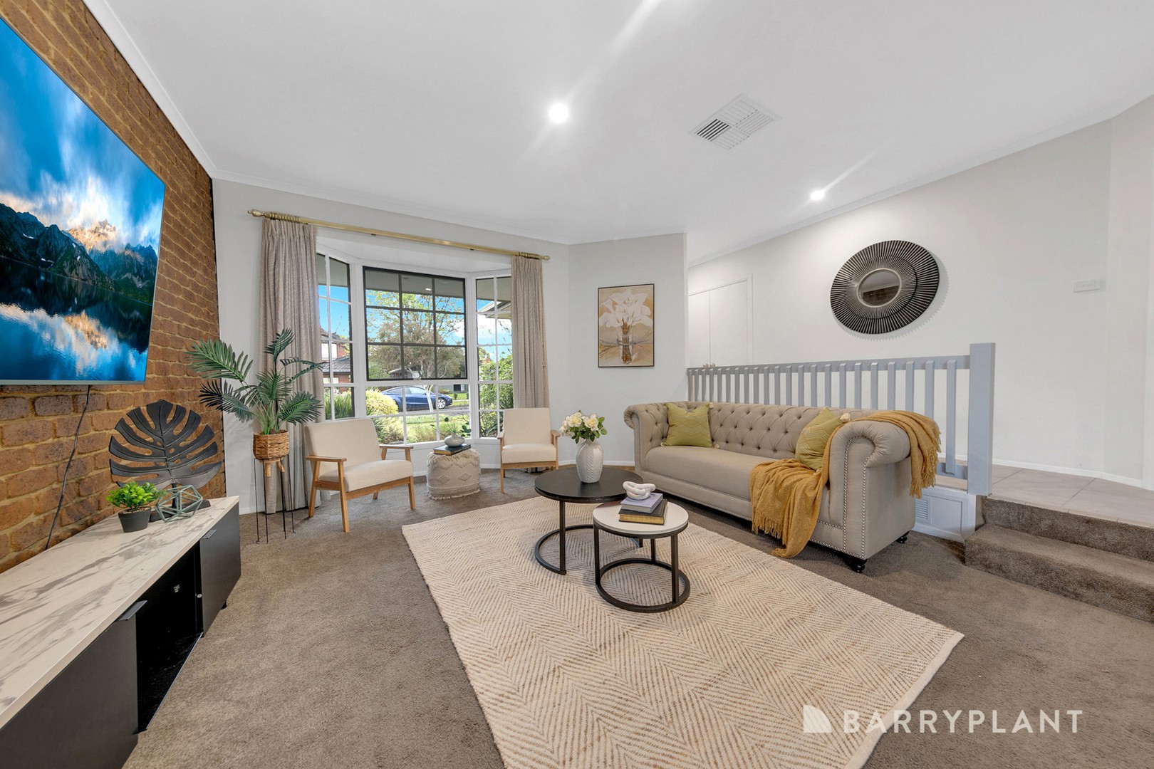 27 Arthur Phillip Way, Mill Park, VIC 3082, Mill Park - Thumbnail 2