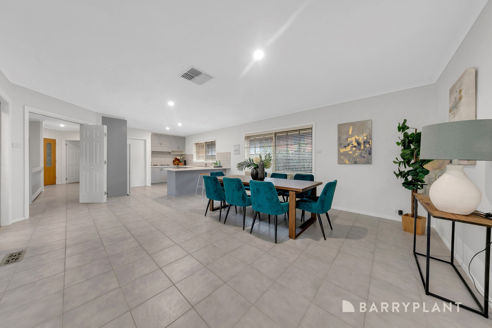 27 Arthur Phillip Way, Mill Park, VIC 3082, Mill Park - Thumbnail 5