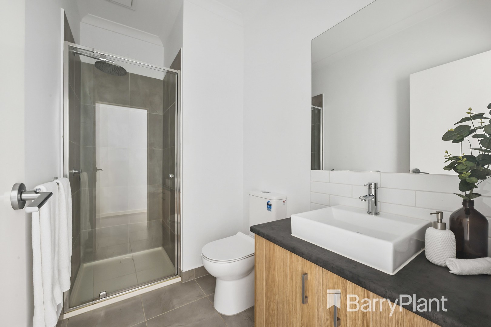27 Astley Drive, Strathtulloh, VIC 3338, Strathtulloh - Thumbnail 5