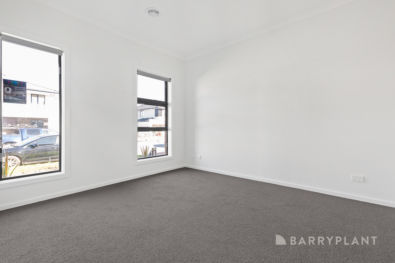 27 Atrani Avenue, Berwick, VIC 3806 - Thumbnail 2 - 05/06/2024