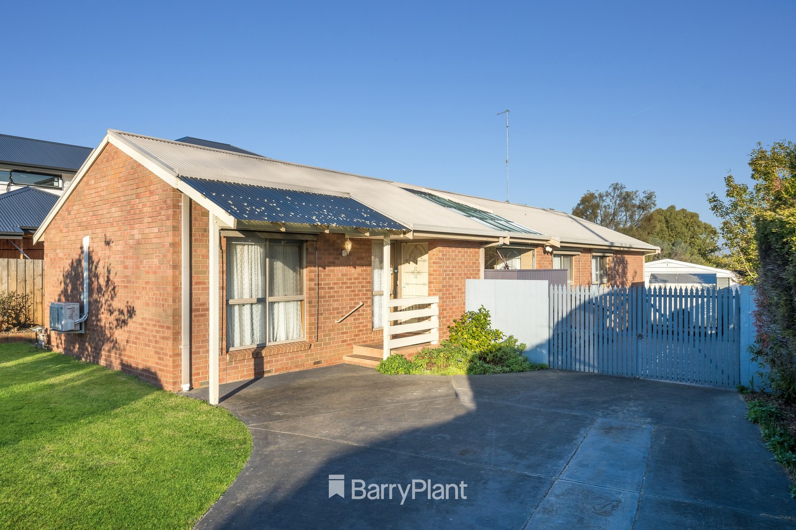 27 Augustine Drive, Highton, VIC 3216, Highton - Thumbnail 2