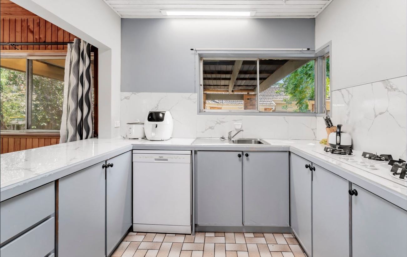 27 Baldwin Road, Blackburn, VIC 3130, Blackburn - Thumbnail 2