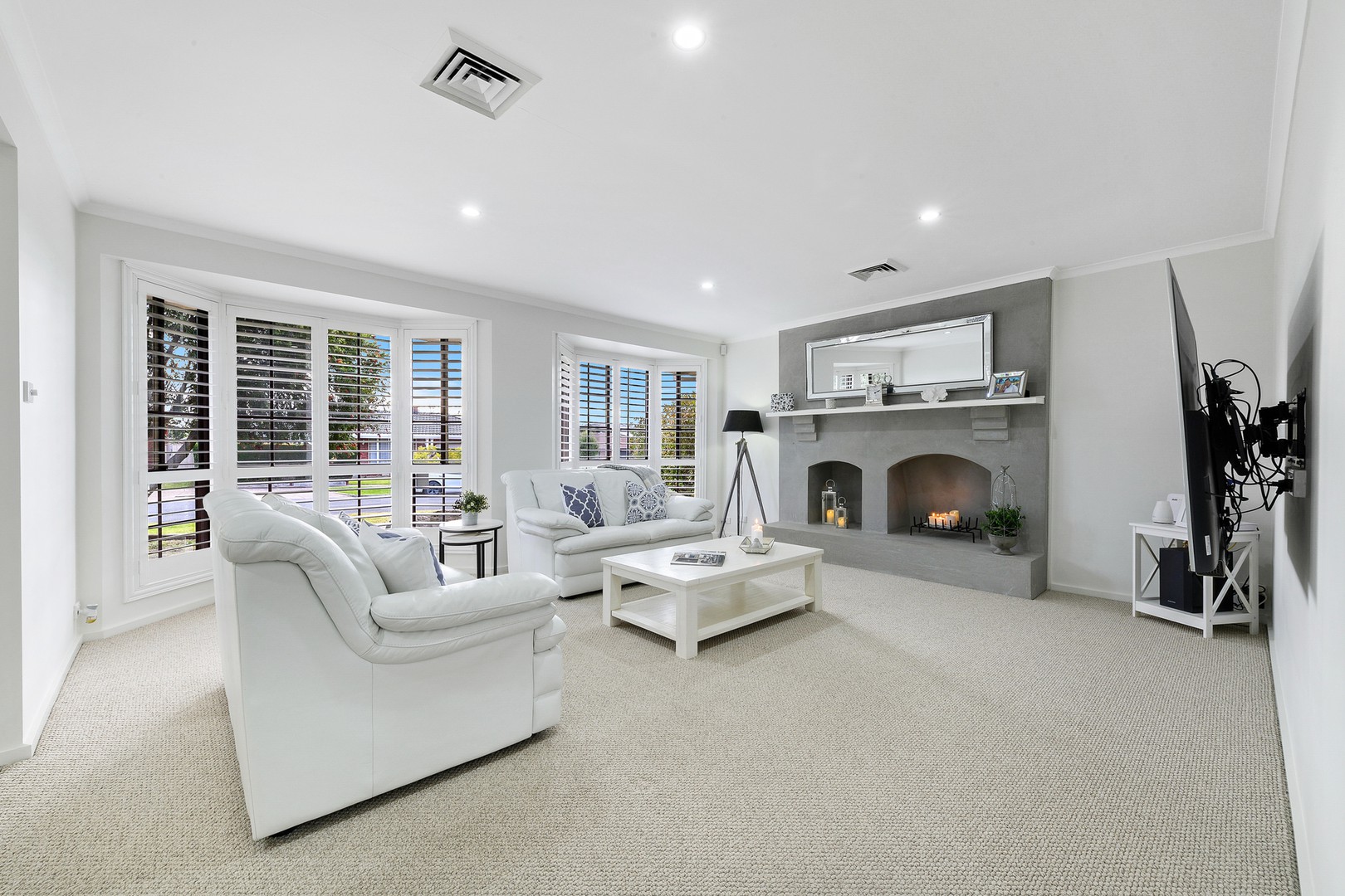 27 Barbary Crescent, Taylors Lakes, VIC 3038, Taylors Lakes - Thumbnail 2