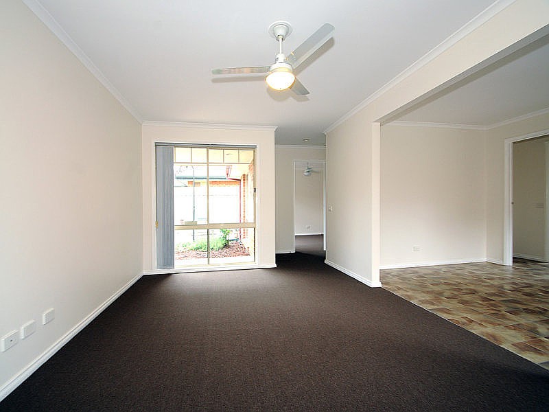 27 Barry  Street, Seaford, VIC 3198, Seaford - Thumbnail 4