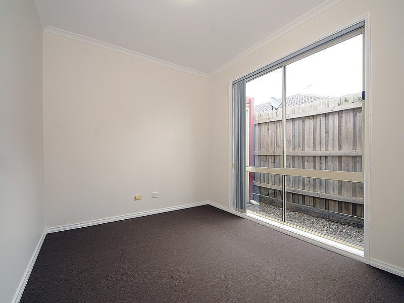 27 Barry  Street, Seaford, VIC 3198, Seaford - Thumbnail 5