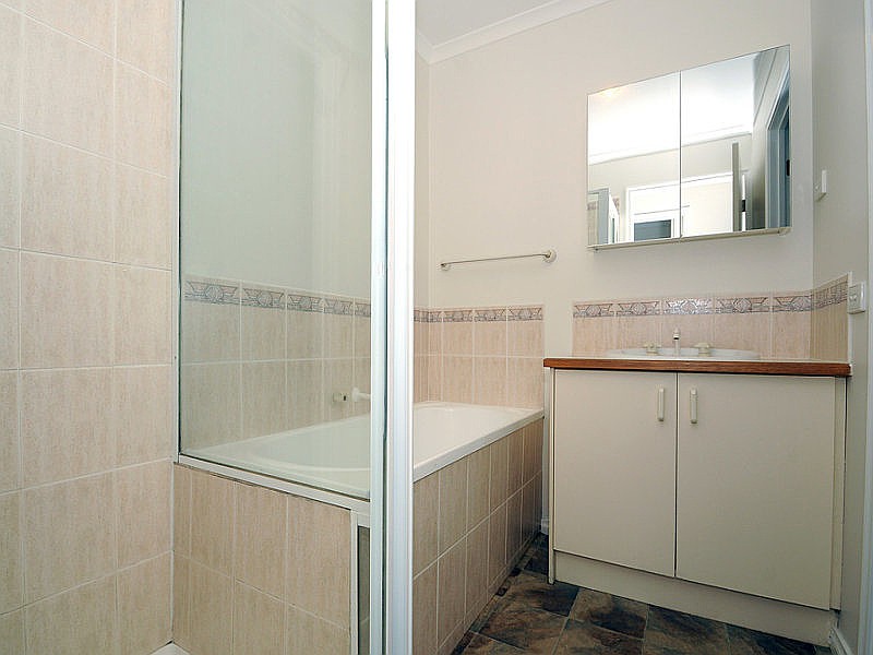 27 Barry  Street, Seaford, VIC 3198, Seaford - Thumbnail 7