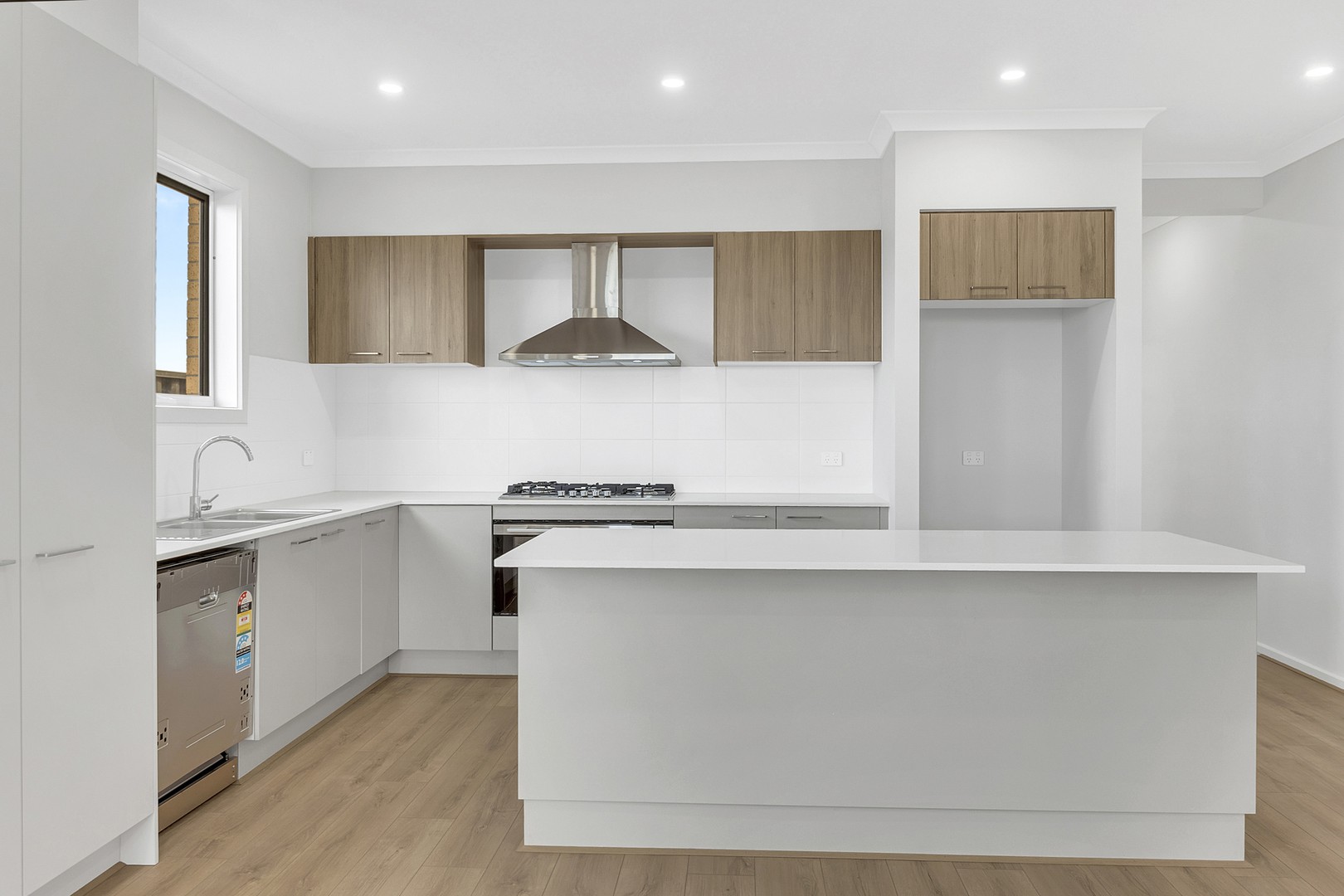 27 Basalt Street, Donnybrook, VIC 3064, Donnybrook - Thumbnail 4