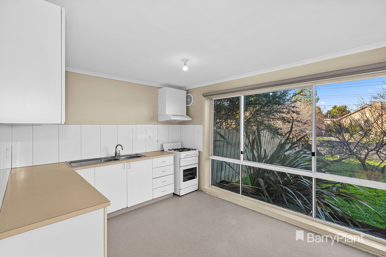 27 Blair Street, Broadmeadows, VIC 3047, Broadmeadows - Thumbnail 2