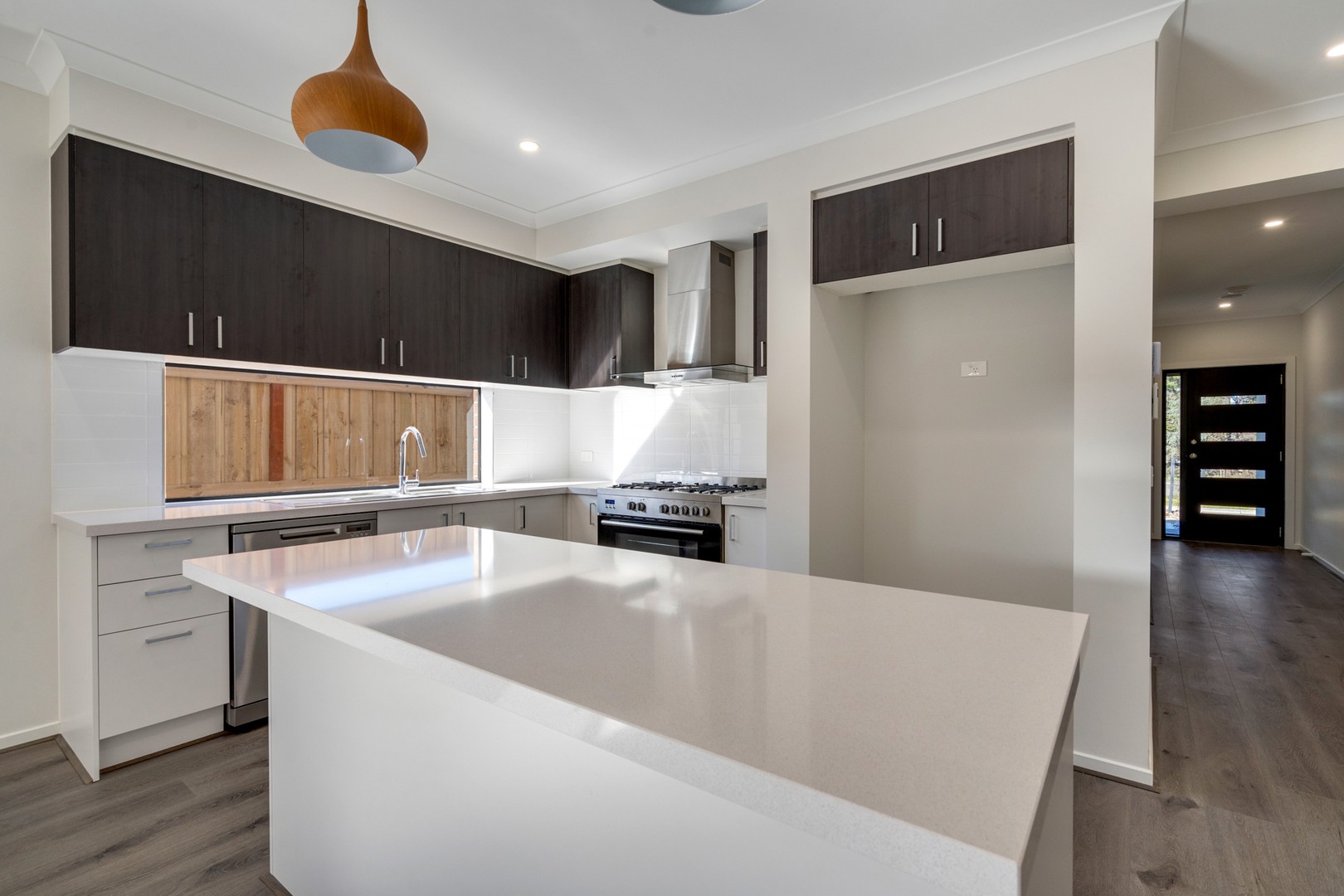 27 Boomgate Avenue, Donnybrook, VIC 3064, Donnybrook - Thumbnail 2