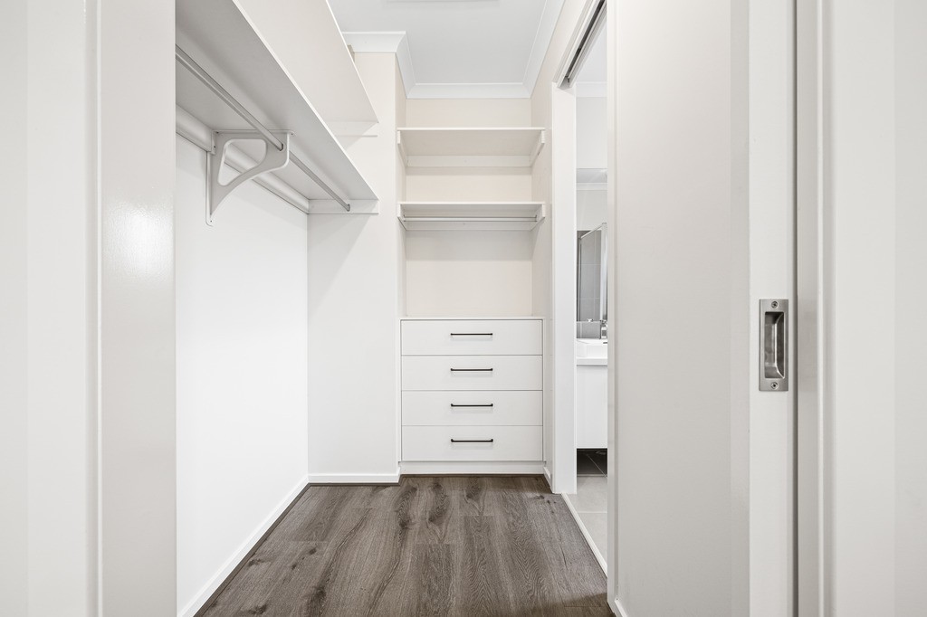 27 Boomgate Avenue, Donnybrook, VIC 3064 - Thumbnail 2 - 14/07/2025