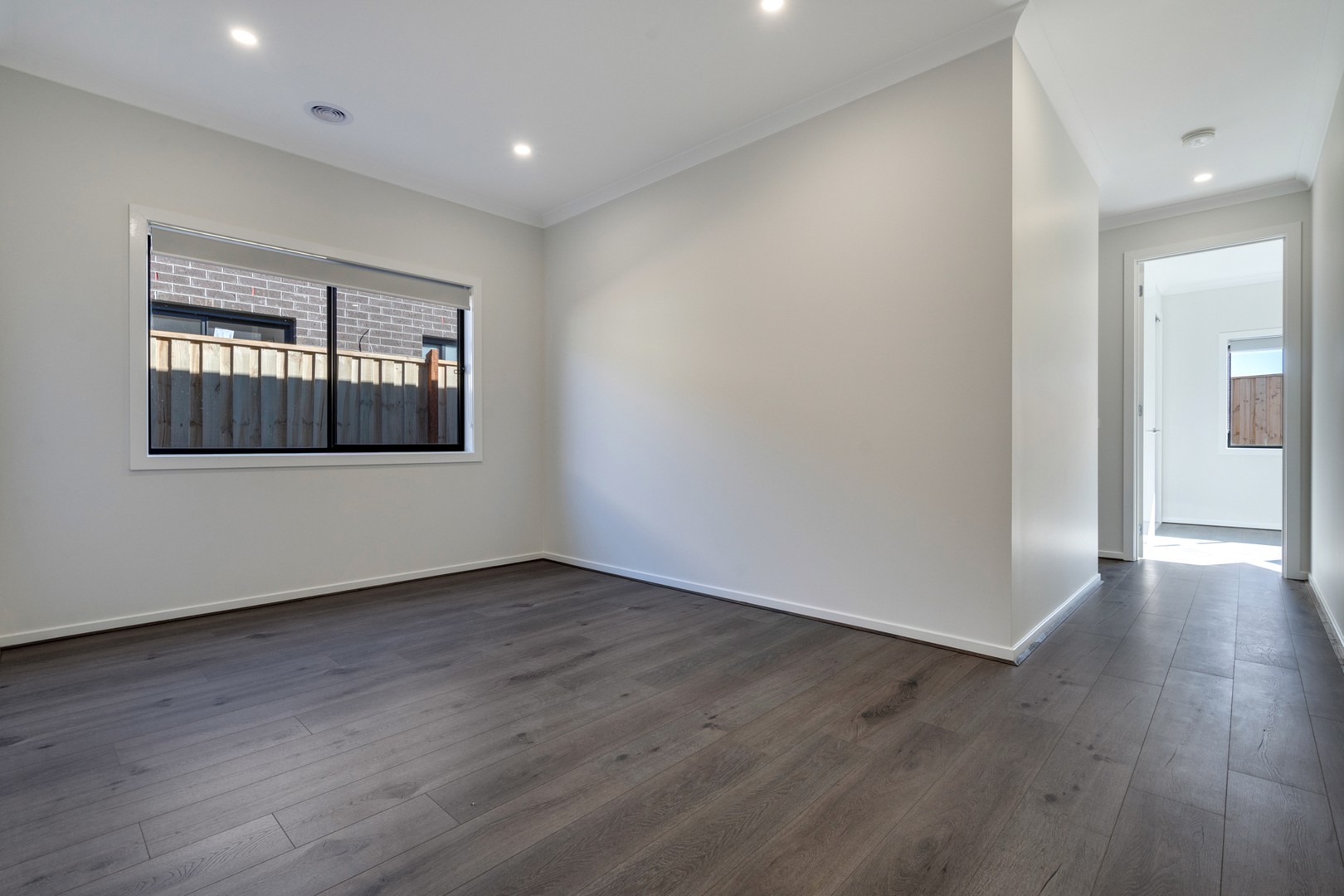 27 Boomgate Avenue, Donnybrook, VIC 3064, Donnybrook - Thumbnail 4