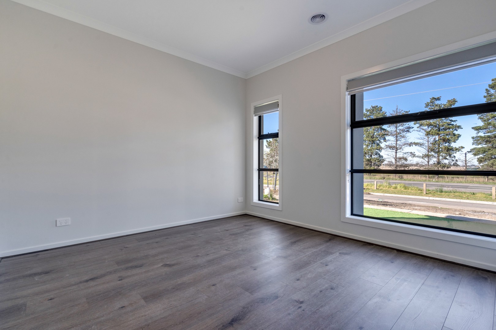 27 Boomgate Avenue, Donnybrook, VIC 3064, Donnybrook - Thumbnail 7