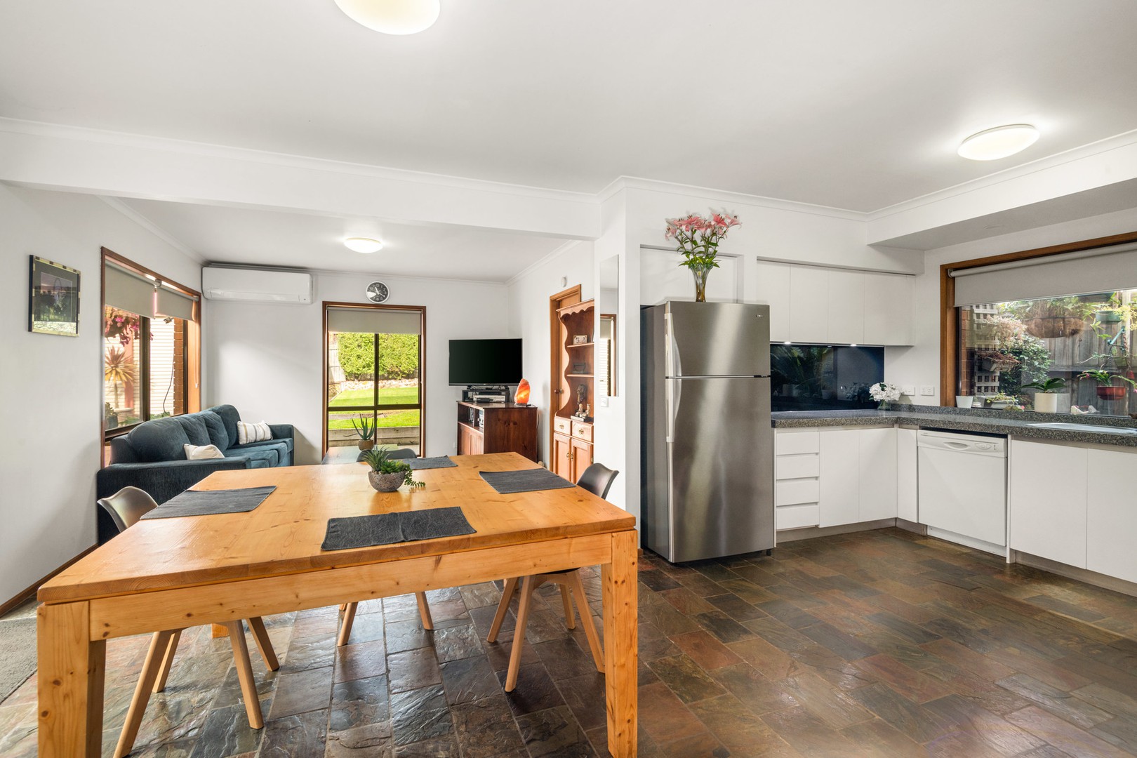 27 Braund Avenue, Bell Post Hill, VIC 3215, Bell Post Hill - Thumbnail 3