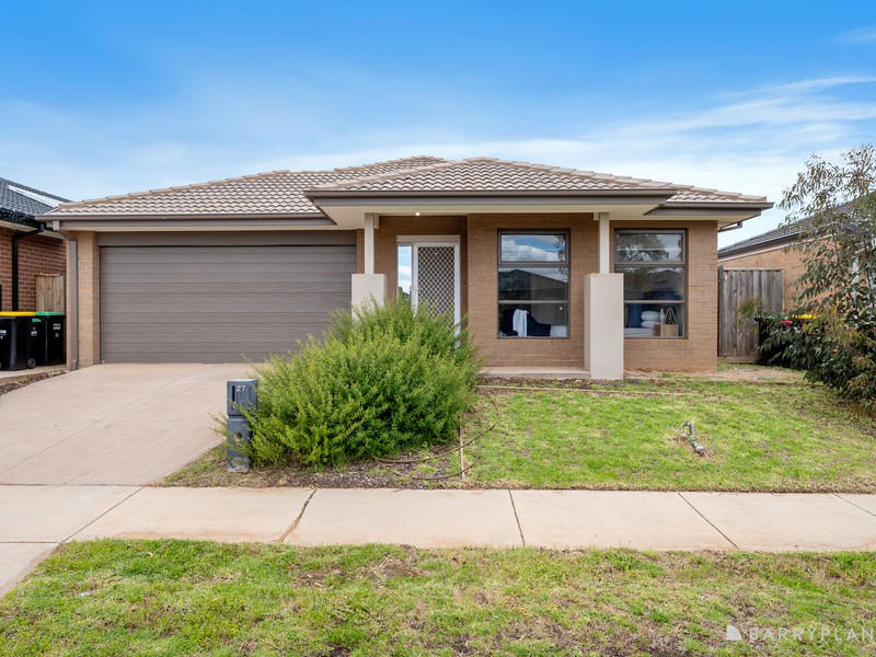 27 Bristol Street, Strathtulloh, VIC 3338 - Image - 03/12/2025