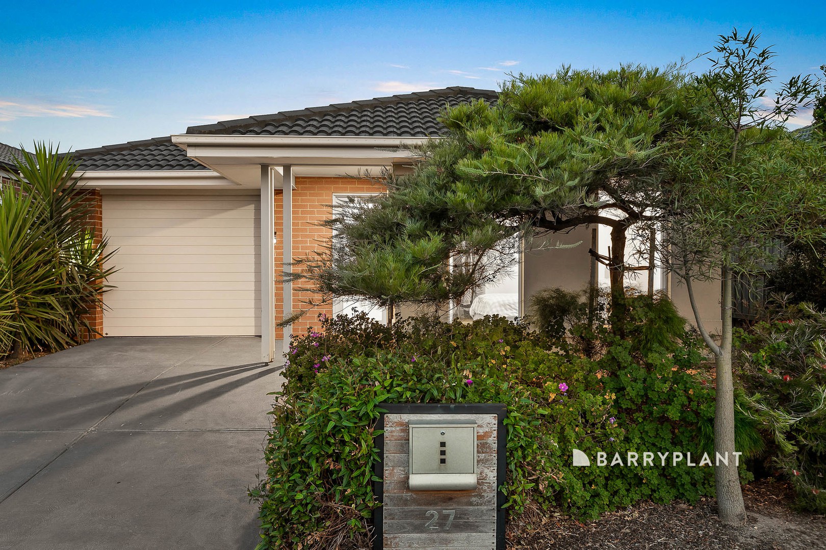 27 Brooklyn Street, Officer, VIC 3809