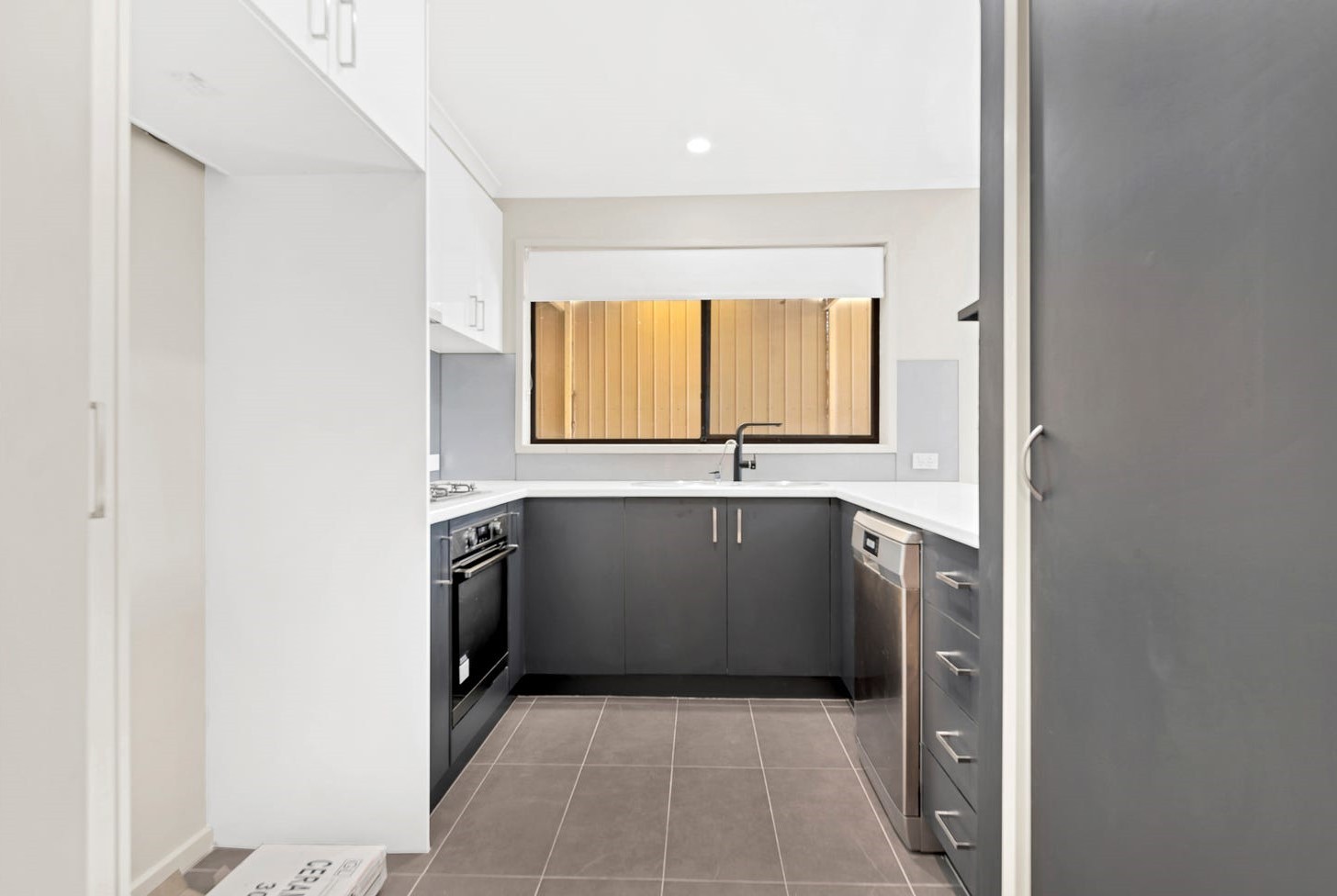 27 Browning Drive, Corio, VIC 3214, Corio - Thumbnail 2