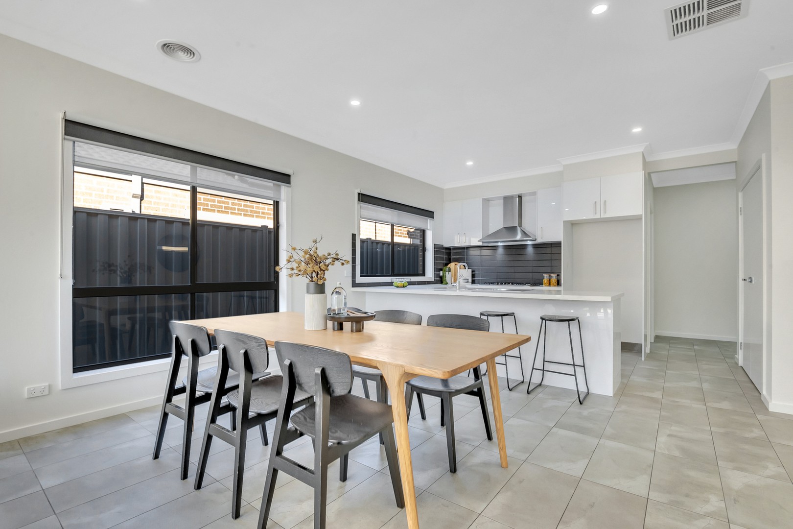 27 Calvert Circuit, Wollert, VIC 3750, Wollert - Thumbnail 3