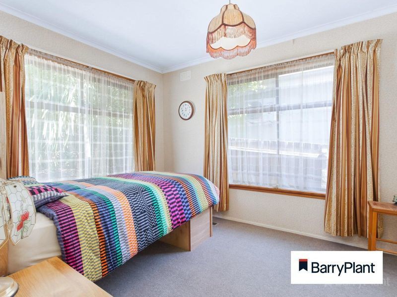 27 Camellia Avenue, Noble Park North, VIC 3174, Noble Park North - Thumbnail 7