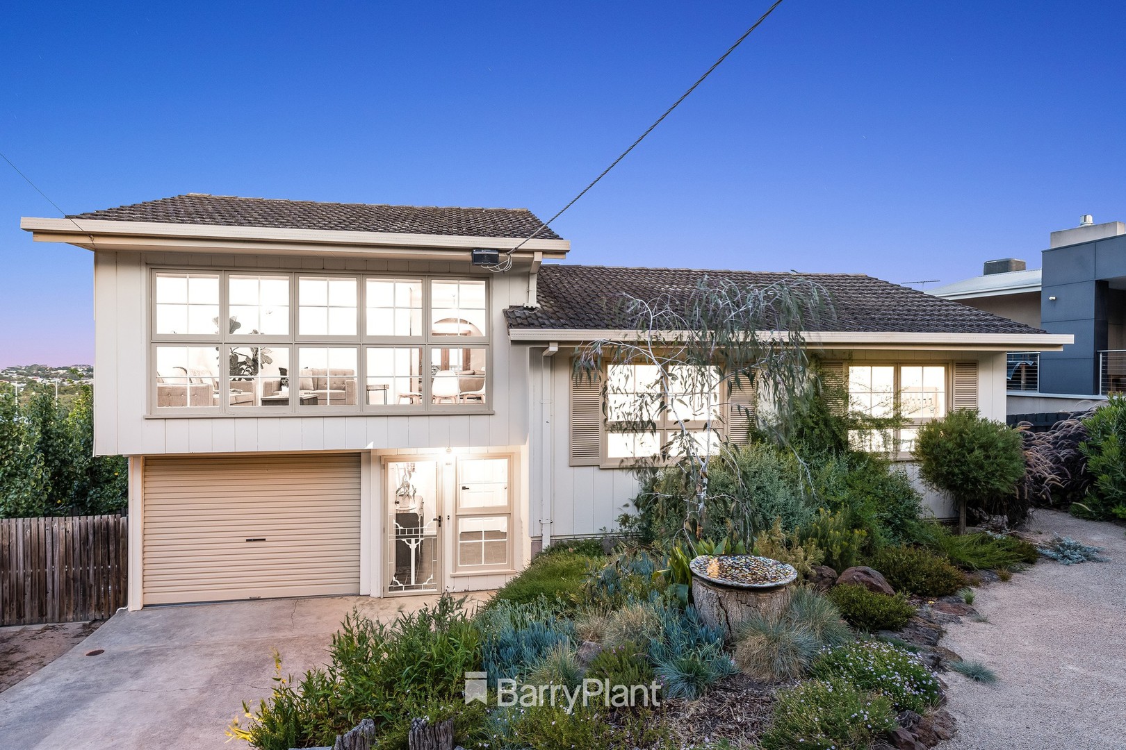 27 Cara Road, Highton, VIC 3216, Highton - Thumbnail 2