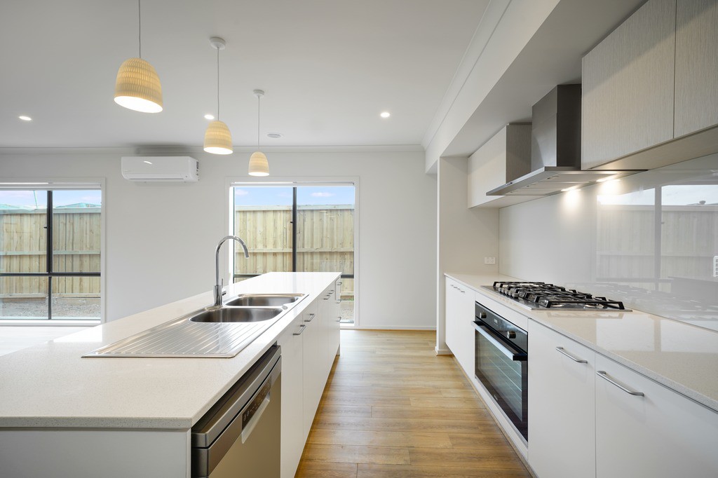 27 Cardamon Street, Armstrong Creek, VIC 3217, Armstrong Creek - Thumbnail 2