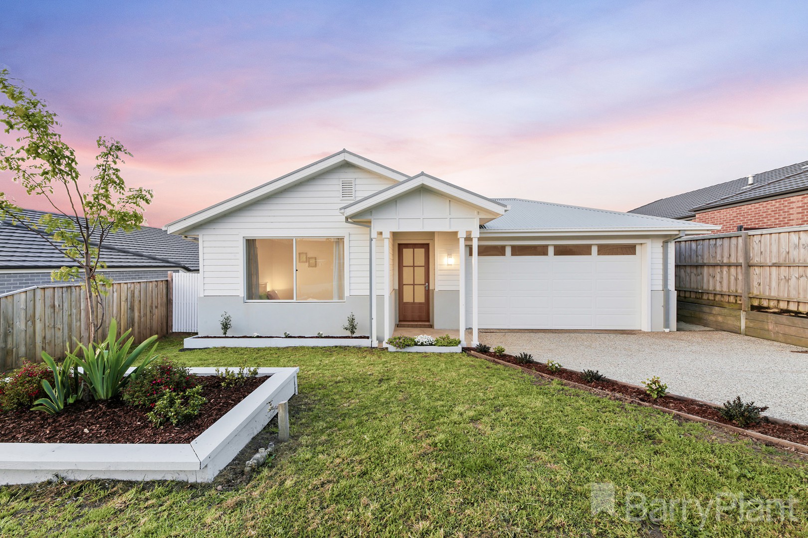 27 Cinnamon Street, Drouin, VIC 3818