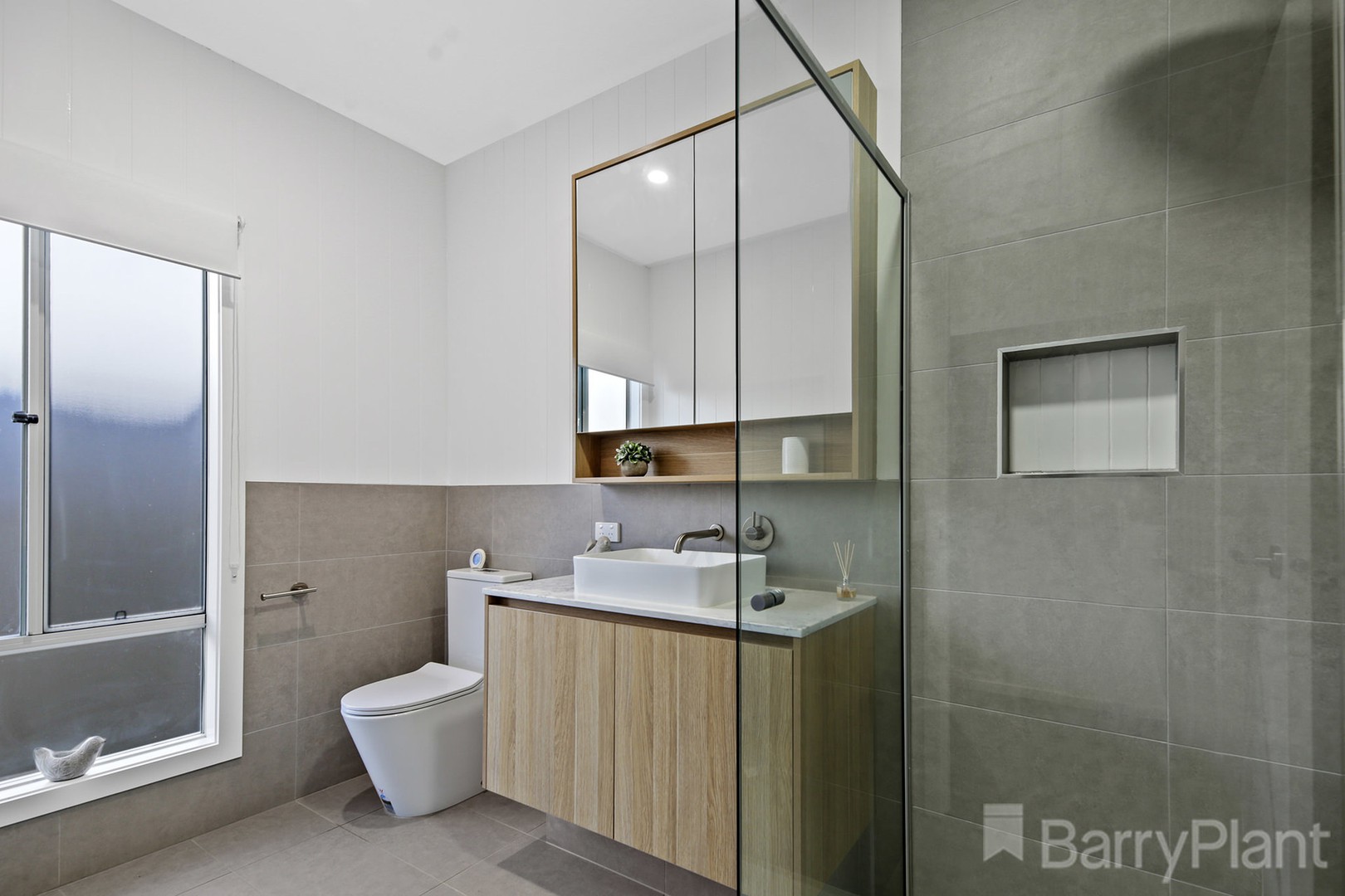 27 Cinnamon Street, Drouin, VIC 3818, Drouin - Thumbnail 6