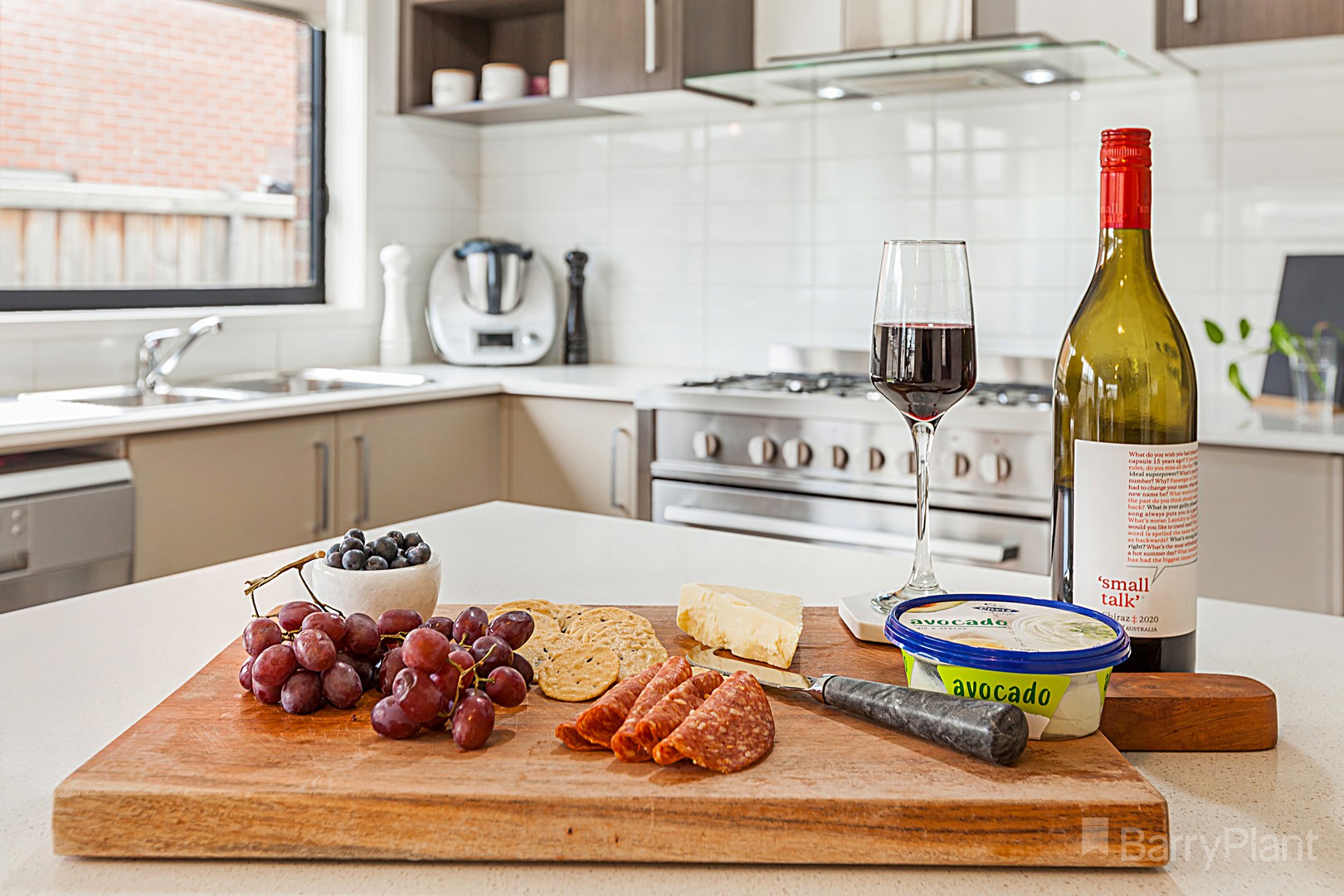 27 Clarendon CresWallan, VIC 3756, Wallan - Thumbnail 5