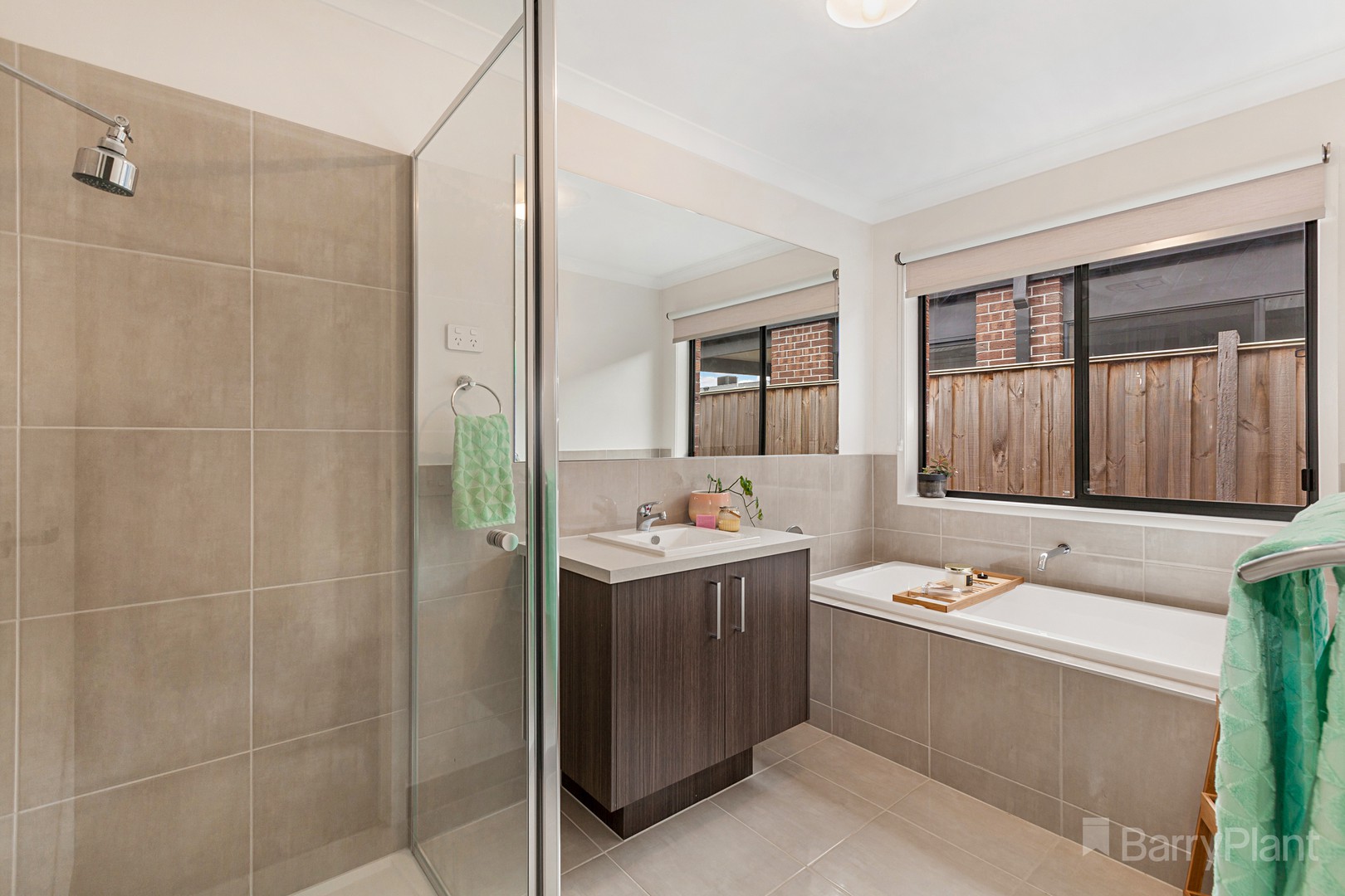 27 Clarendon CresWallan, VIC 3756, Wallan - Thumbnail 8