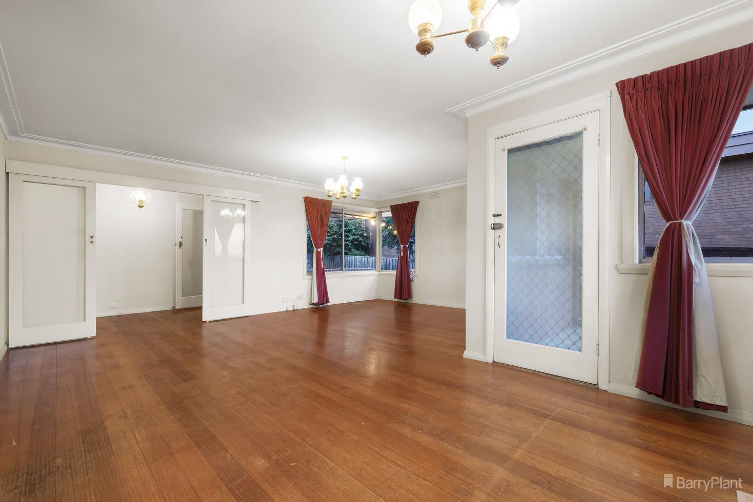 27 Collins Street, Bulleen, VIC 3105, Bulleen - Thumbnail 3