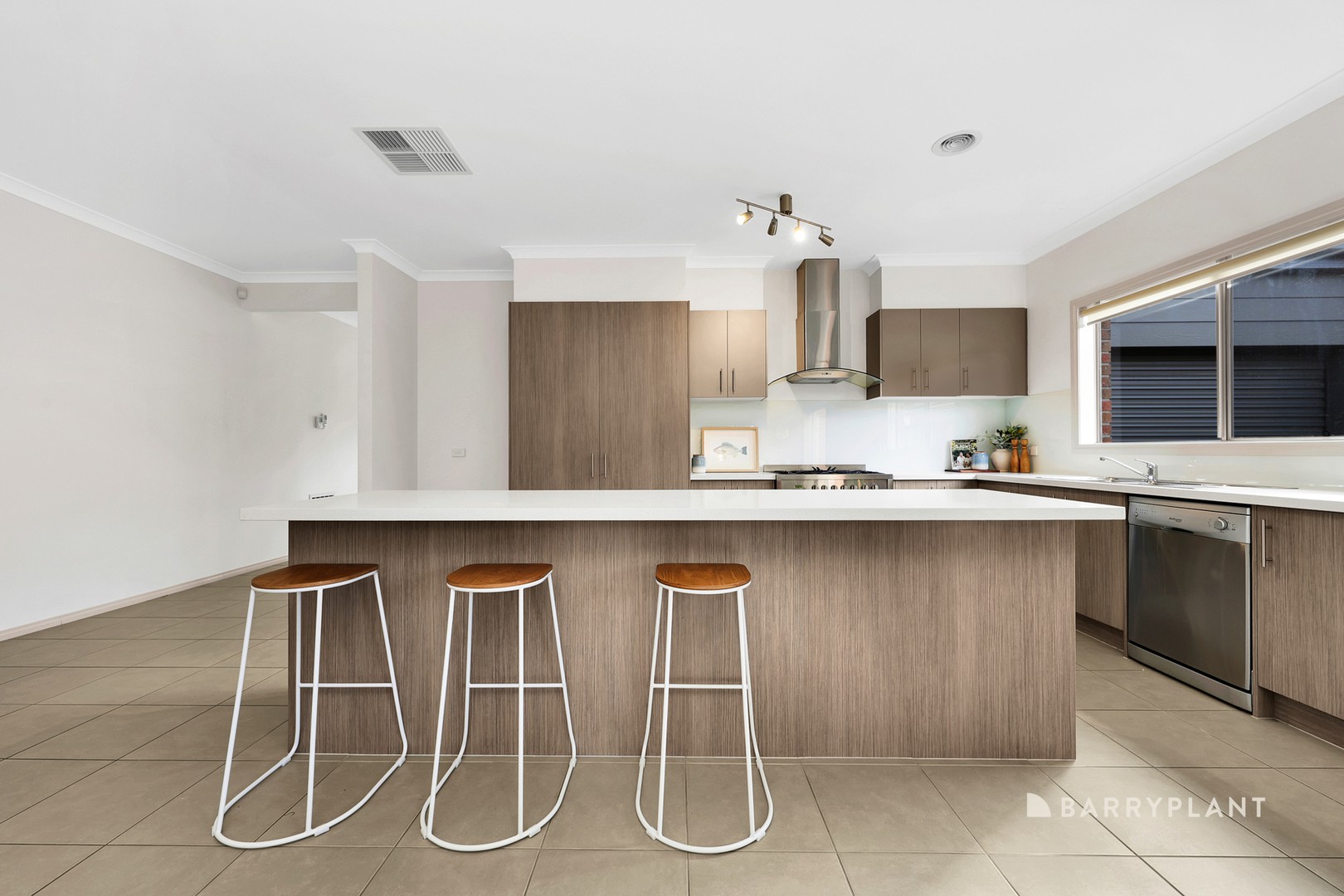 27 Cortona Grange, Mernda, VIC 3754, Mernda - Thumbnail 4