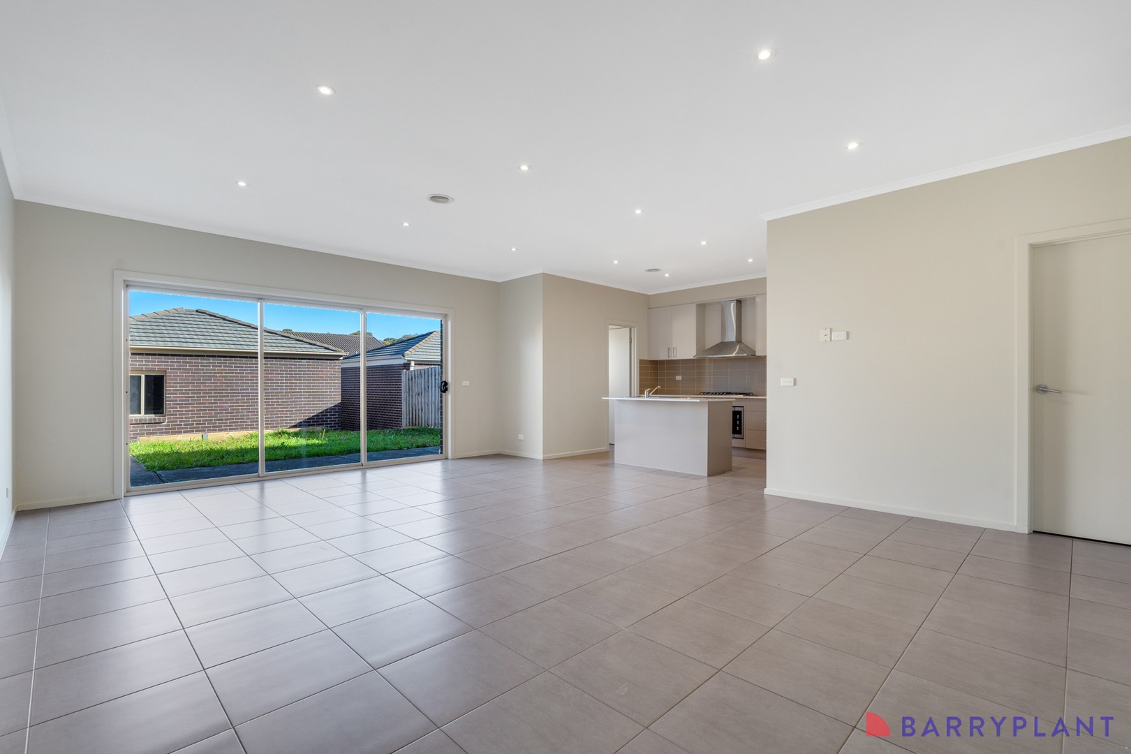 27 Cottage Boulevard, Epping, VIC 3076, Epping - Thumbnail 6