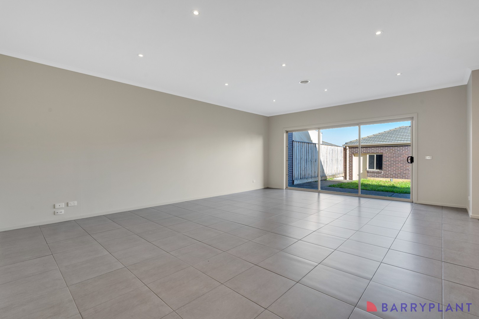 27 Cottage Boulevard, Epping, VIC 3076, Epping - Thumbnail 7