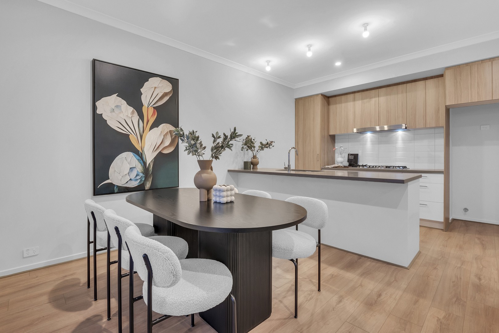 27 Coulee Street, Craigieburn, VIC 3064, Craigieburn - Thumbnail 5