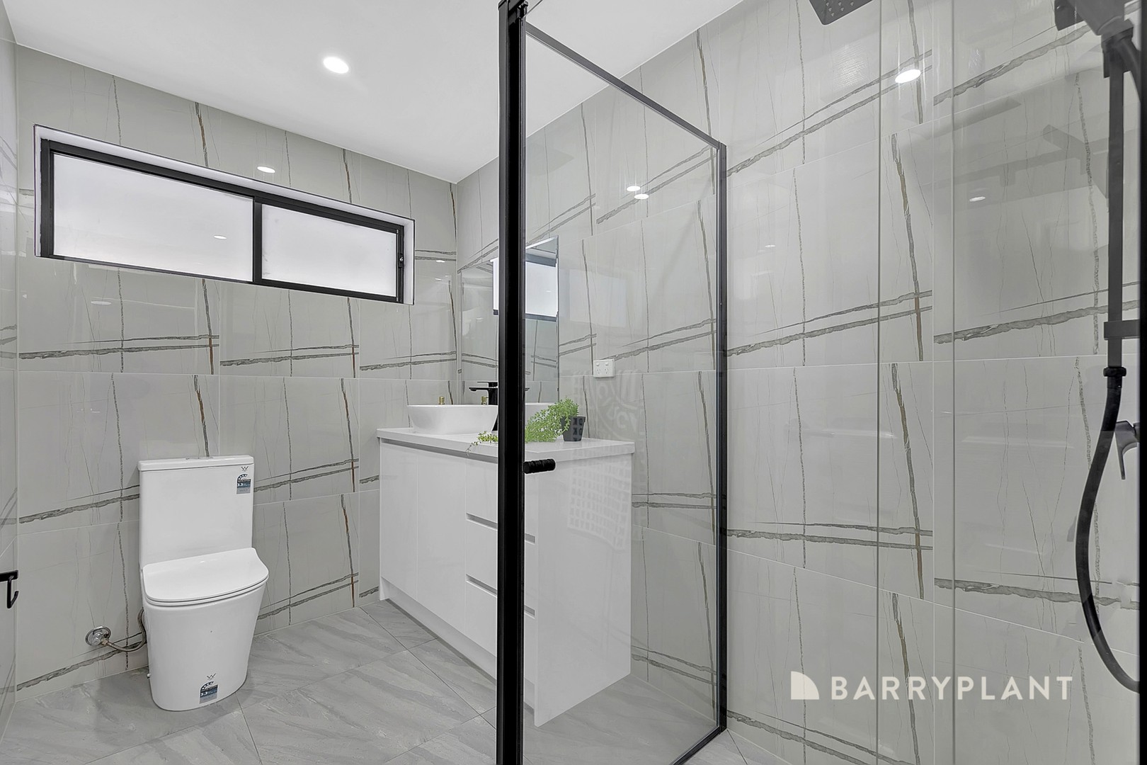 27 Coventry Crescent, Mill Park, VIC 3082, Mill Park - Thumbnail 8