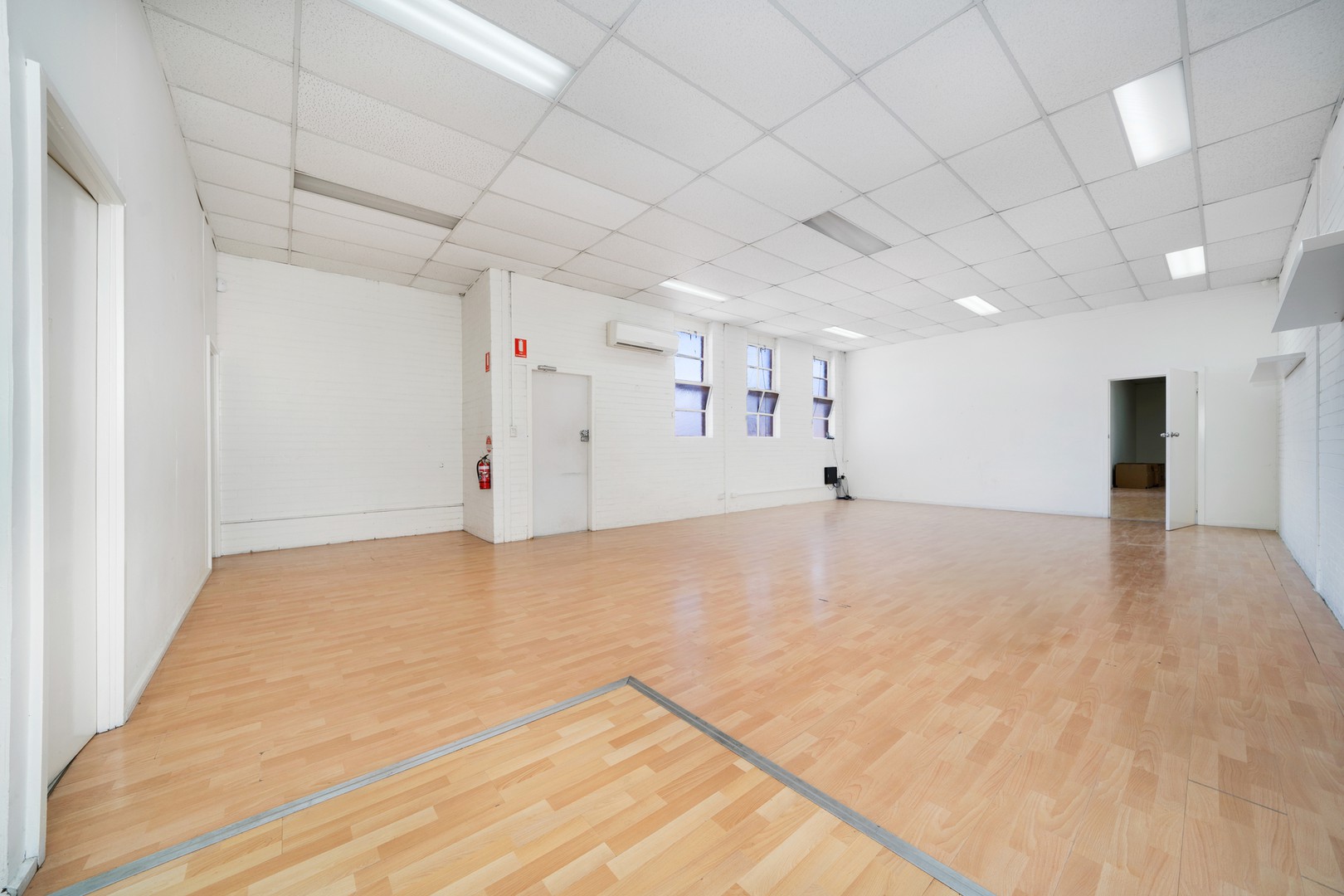 27 Cremorne Street, Cremorne, VIC 3121 - Thumbnail 2 - 01/05/2024