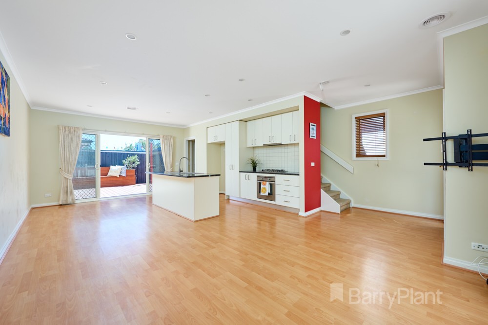 27 Crescent Street, Noble Park, VIC 3174, Noble Park - Thumbnail 2