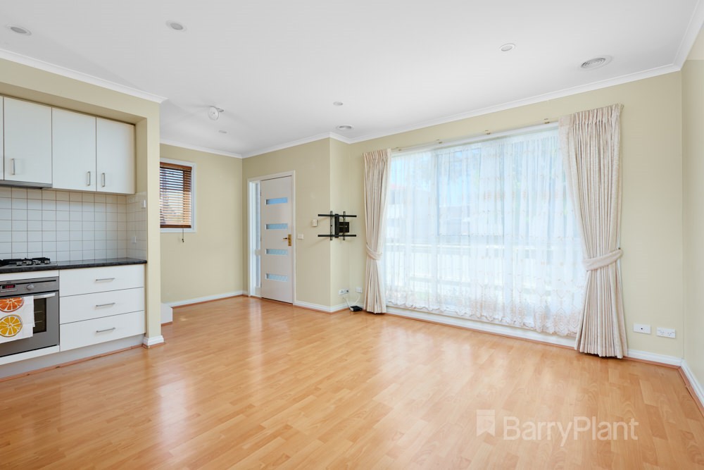 27 Crescent Street, Noble Park, VIC 3174, Noble Park - Thumbnail 4