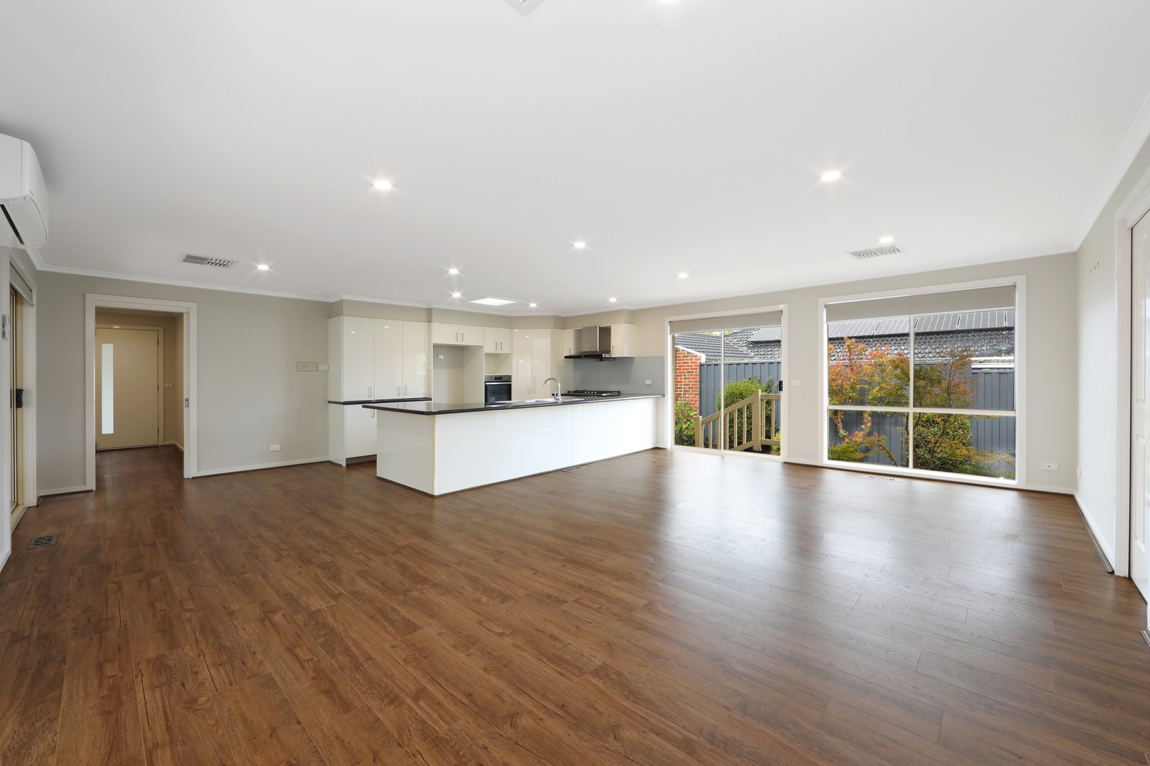 27 Dandelion Drive, Rowville, VIC 3178, Rowville - Thumbnail 3