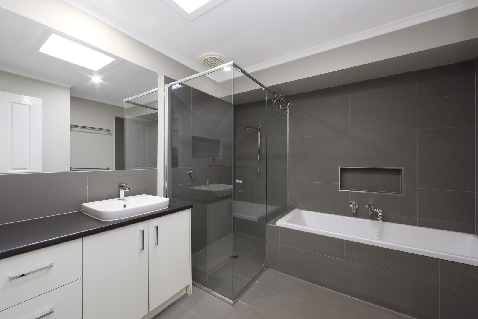 27 Dandelion Drive, Rowville, VIC 3178, Rowville - Thumbnail 6
