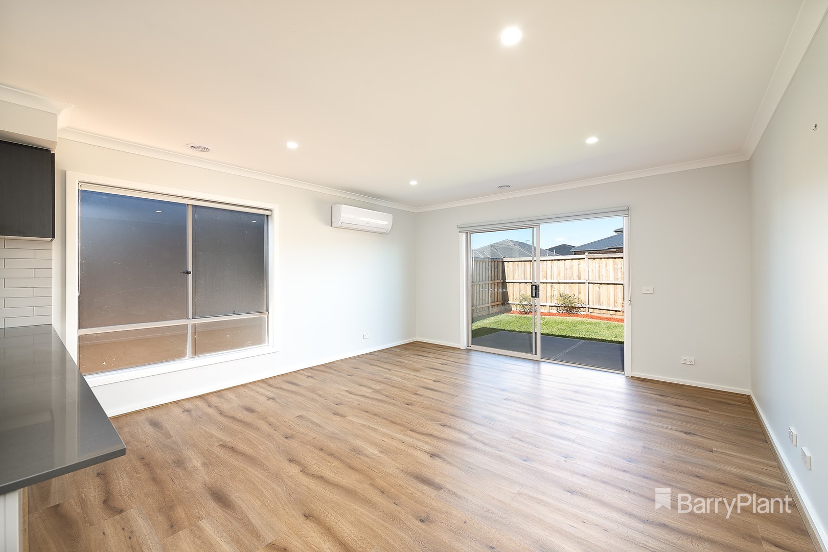 27 Devizes Drive, Wollert, VIC 3750, Wollert - Thumbnail 5