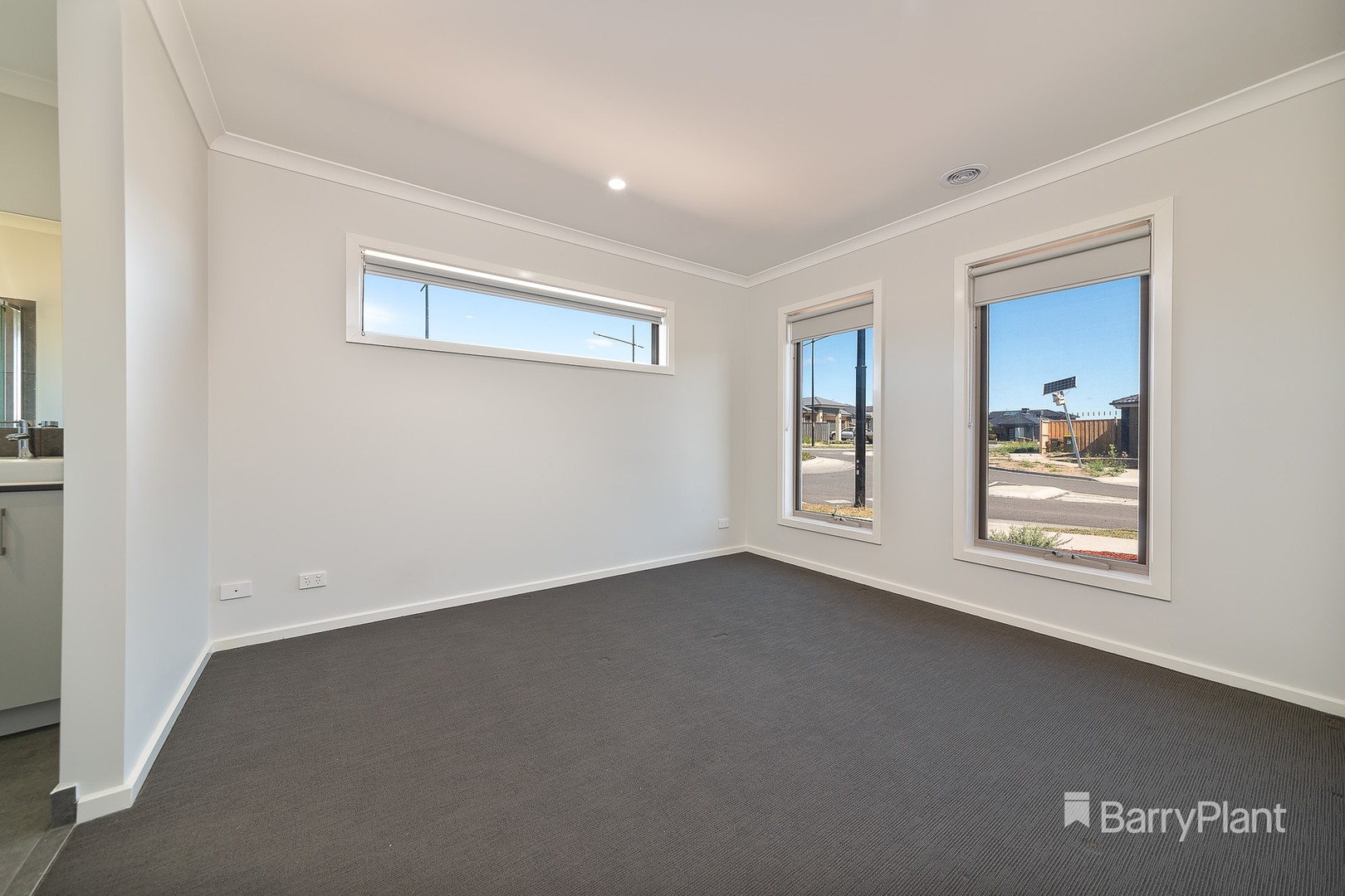 27 Devizes Drive, Wollert, VIC 3750, Wollert - Thumbnail 6