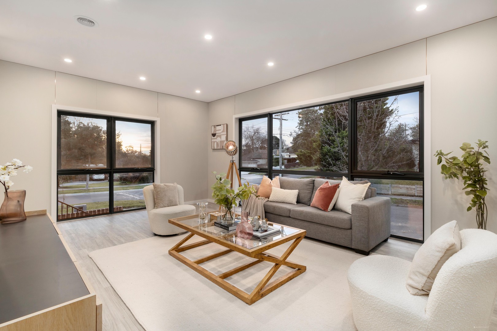 27 Dunlavin Road, Mitcham, VIC 3132 - Thumbnail 2 - 28/08/2025