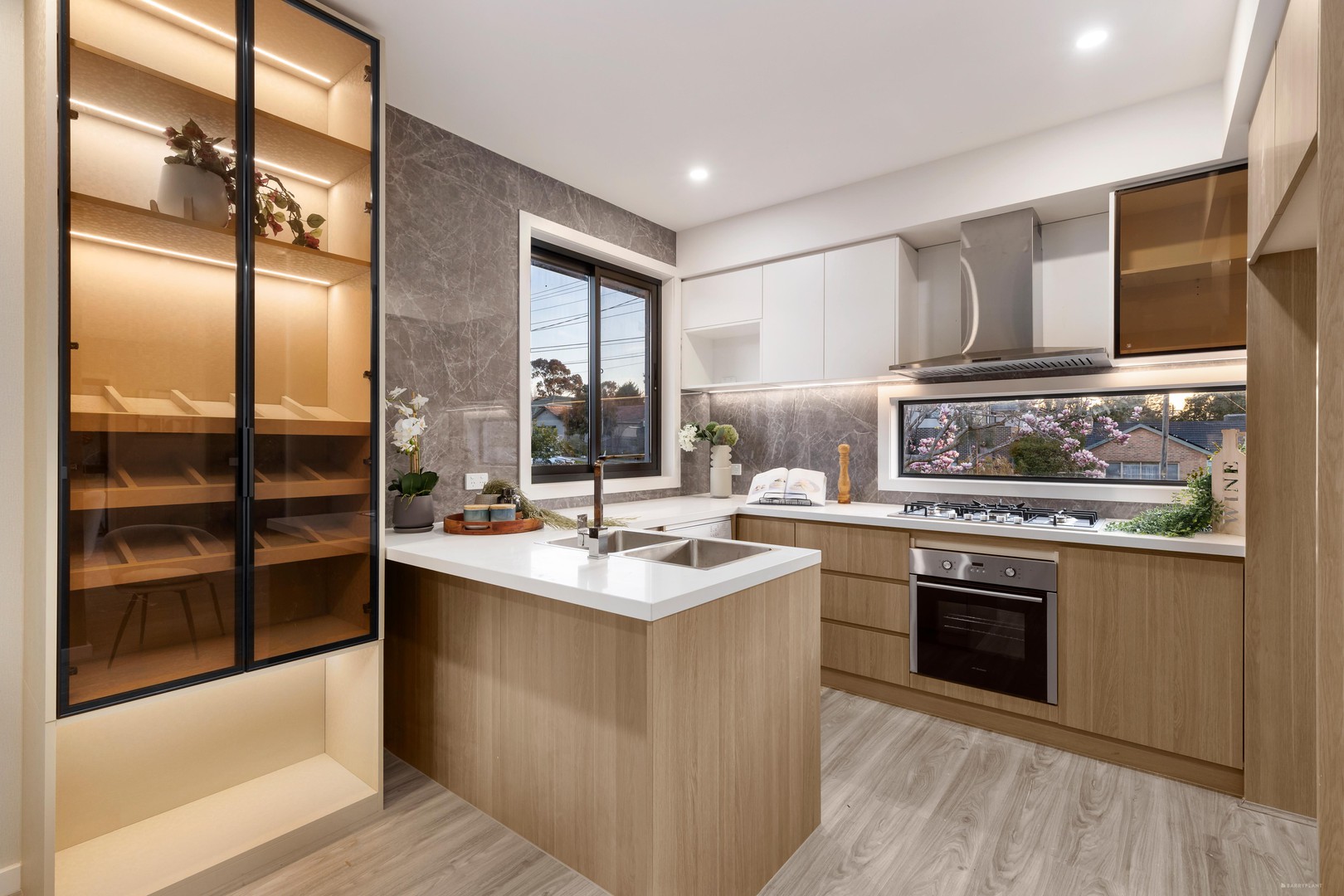 27 Dunlavin Road, Mitcham, VIC 3132, Mitcham - Thumbnail 3