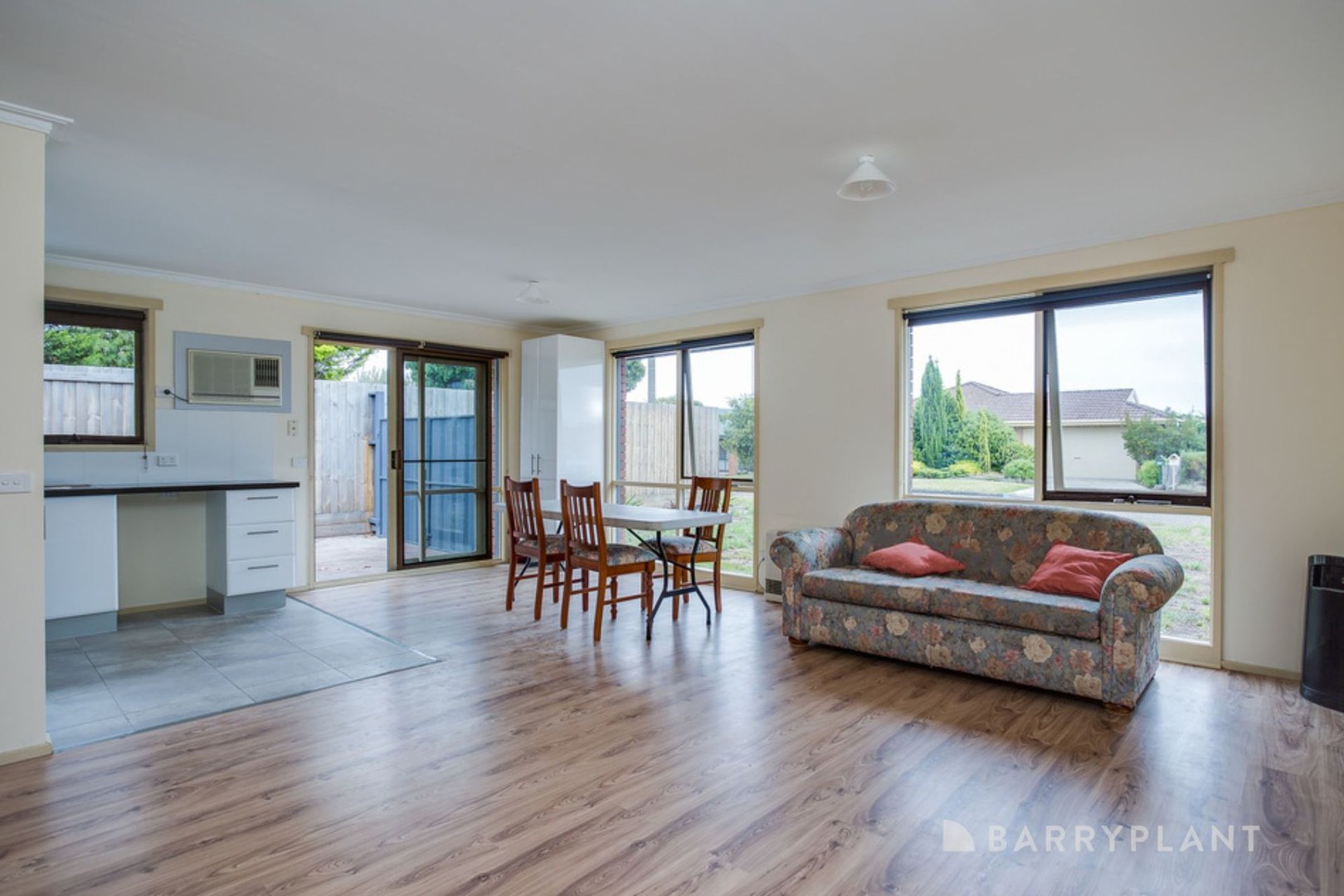 27 Dunstone Drive, Rosebud, VIC 3939, Rosebud - Thumbnail 3