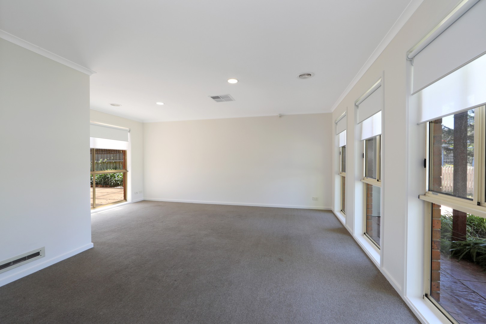 27 Farview Drive, Rowville, VIC 3178, Rowville - Thumbnail 5